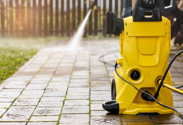 Best Driveway Pressure Washing  in East Patchogue, NY